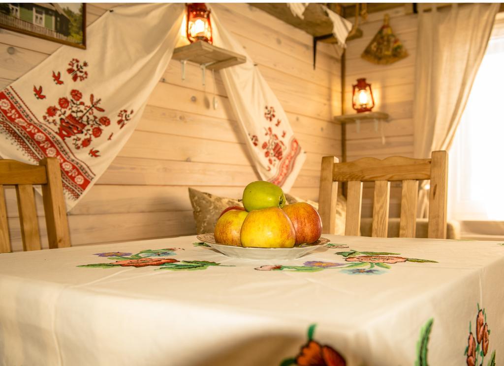 Usadba Belovezhskoye Pomestye Hotel Kamenyuky Luaran gambar